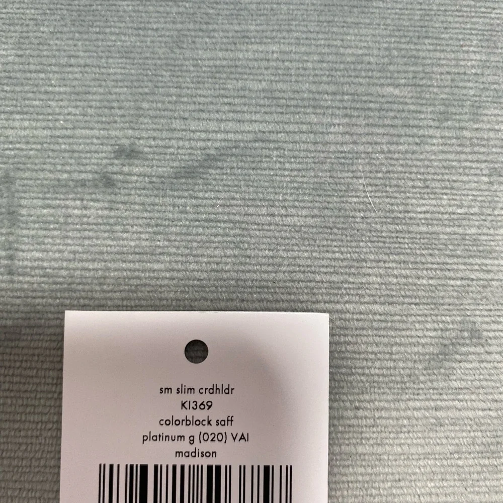 kate spade Two-Tone Gray and Cream Card Holder